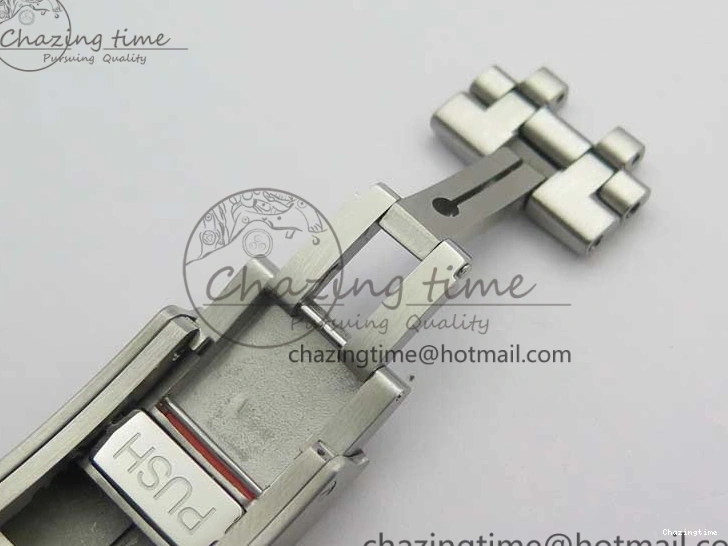 1103 MultiPurpose 2018 Seamaster Diver 300M SS YG VSF 1:1 Best Edition YG Bezel Black Dial on SS YG Bracelet A 7937